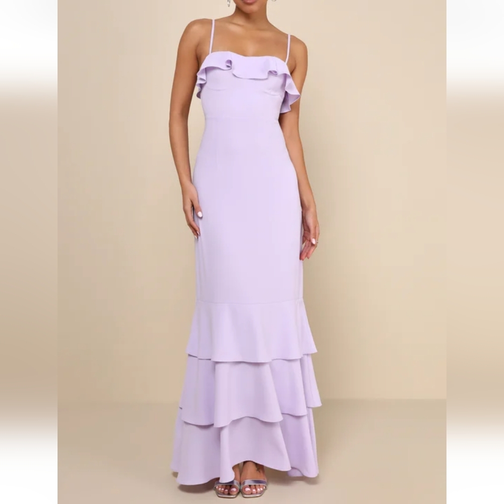 LULU'S LAVENDER TIERED MAXI DRESS LARGE